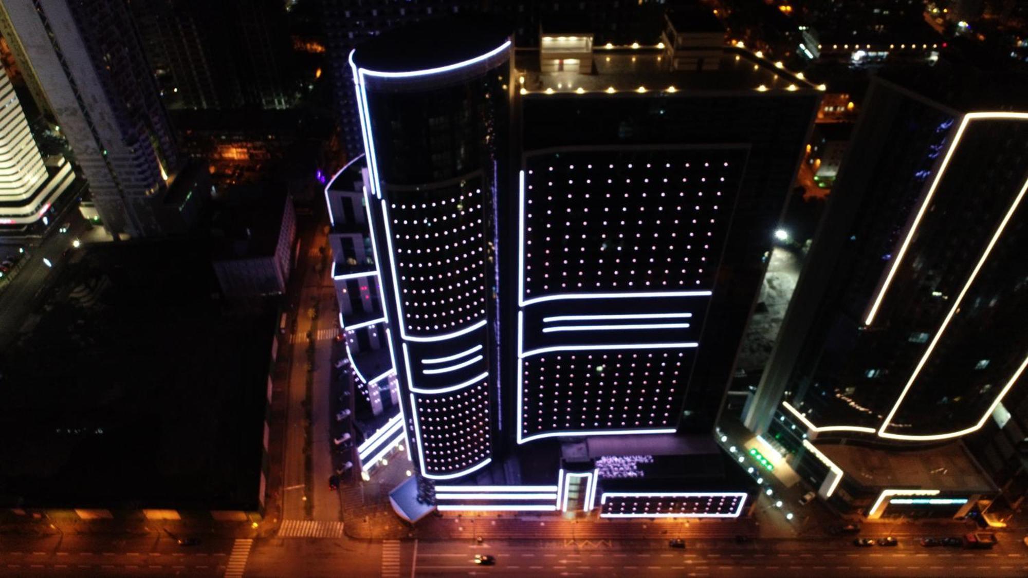 Season Suite Apart-Hotel Batumi Exterior photo